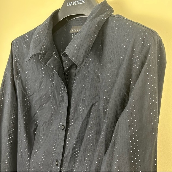 Attention black button‎ front blouse silver threaded size large - Picture 4 of 9